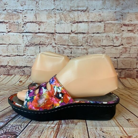 Alegria Fiona Iris Colorful Floral Sandals F10-135 Sz 35/5 - Picture 2 of 8